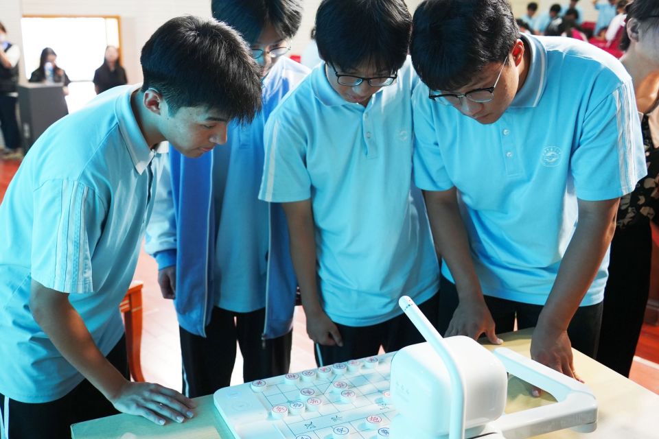 爱好者们切, bt